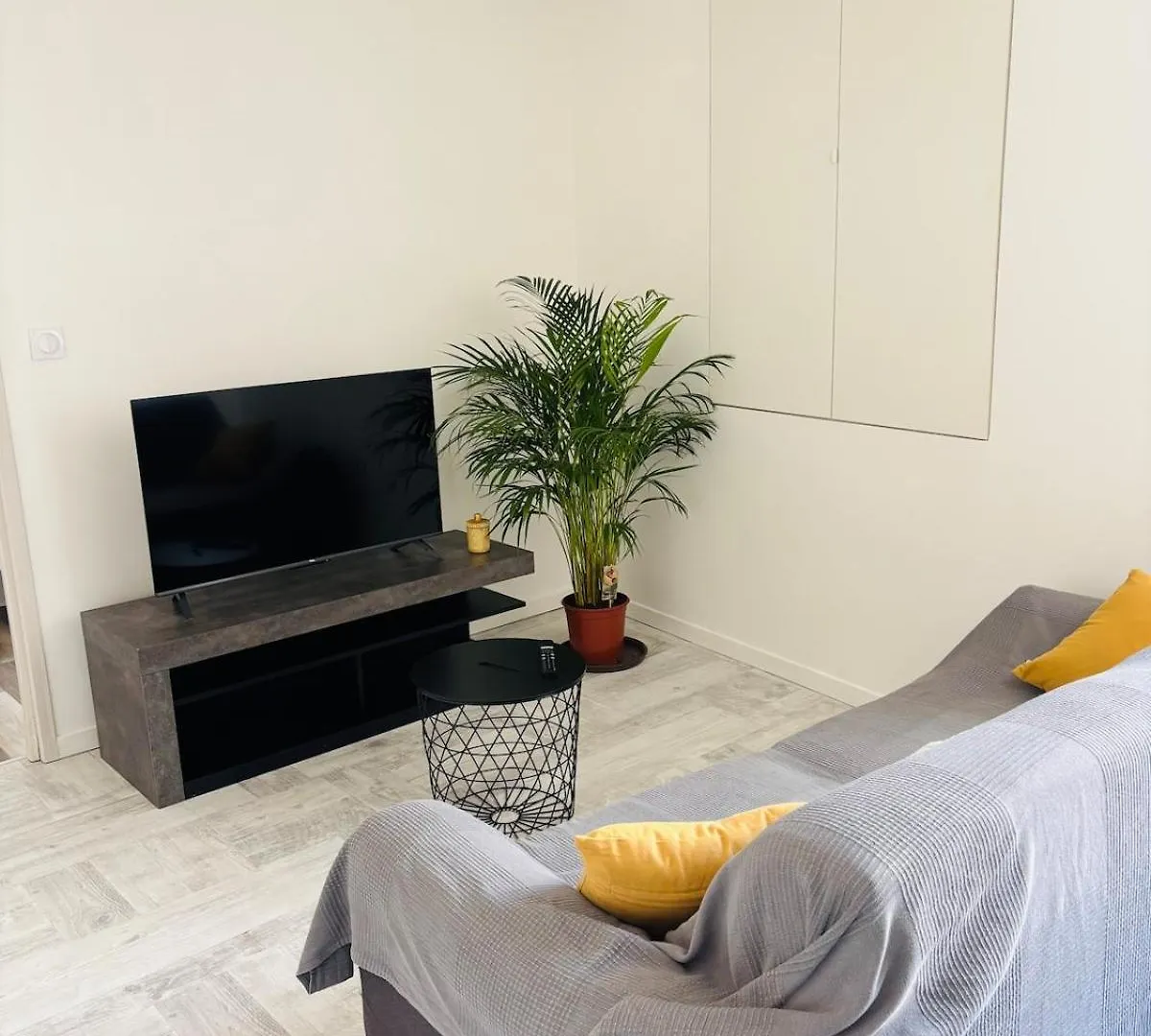 Apartment Centre-Ville Aubenas France